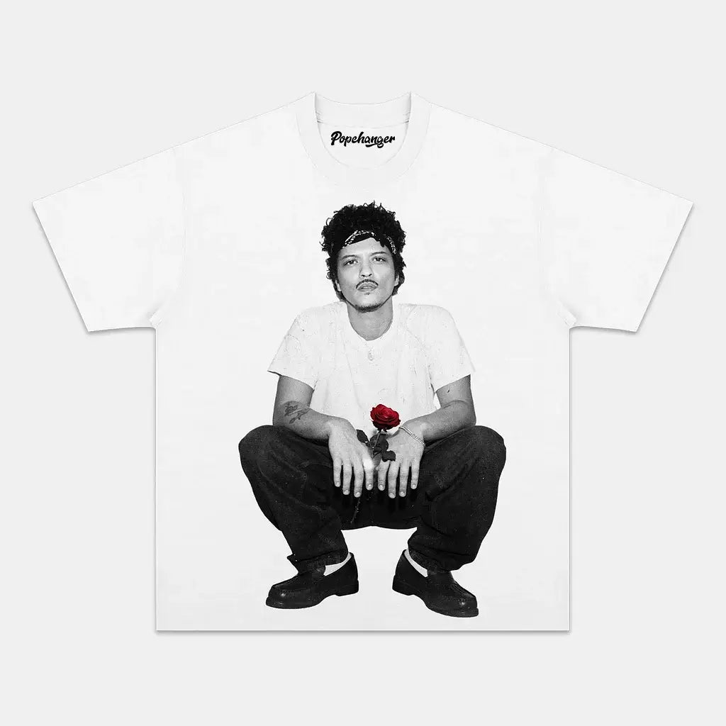 WHITE T-SHIRT