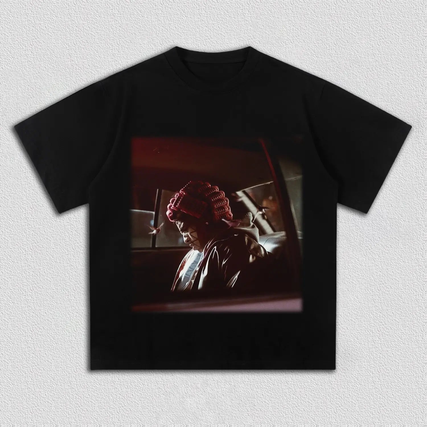 BLACK T-SHIRT