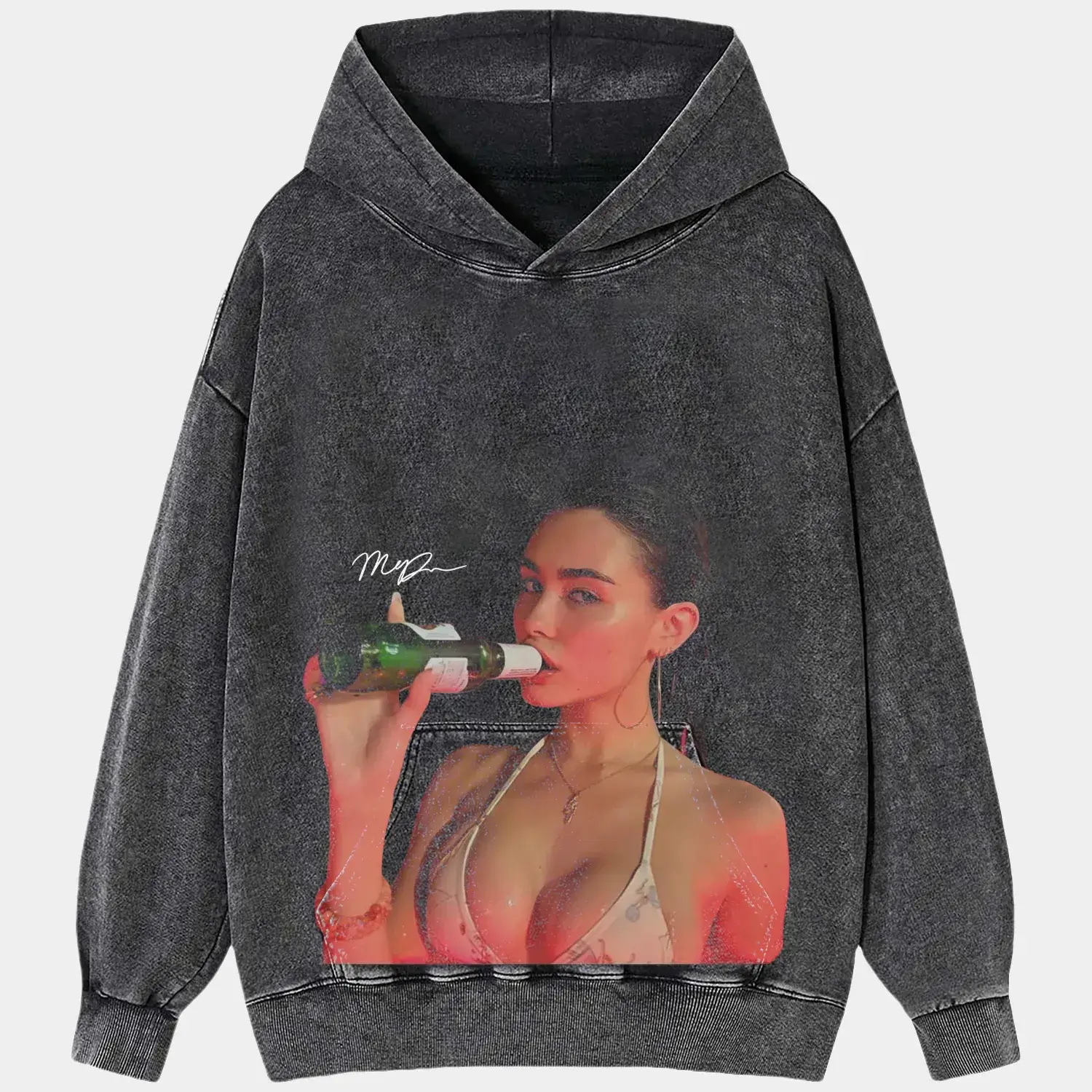 Madison Beer Drinking Tee - POPCHANGER