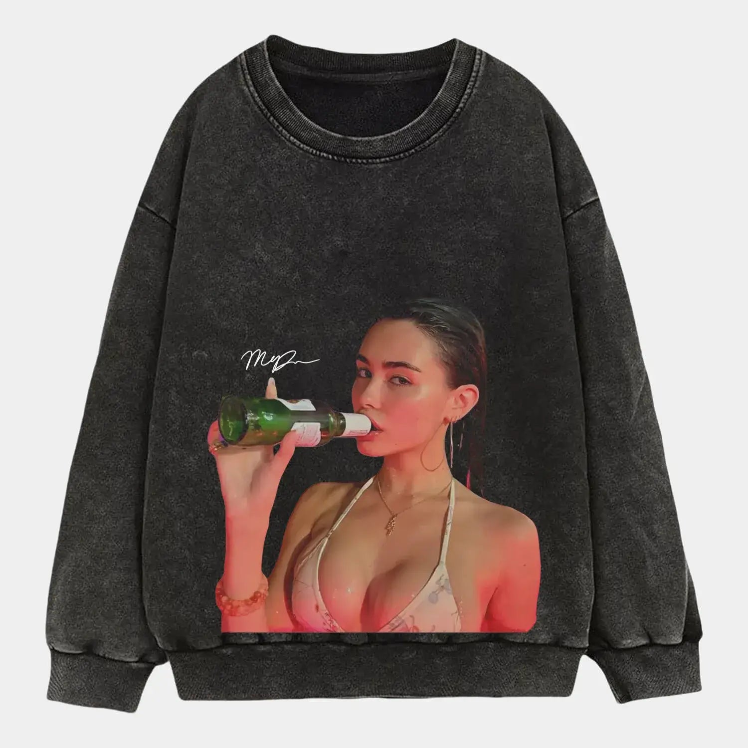 Madison Beer Drinking Tee - POPCHANGER