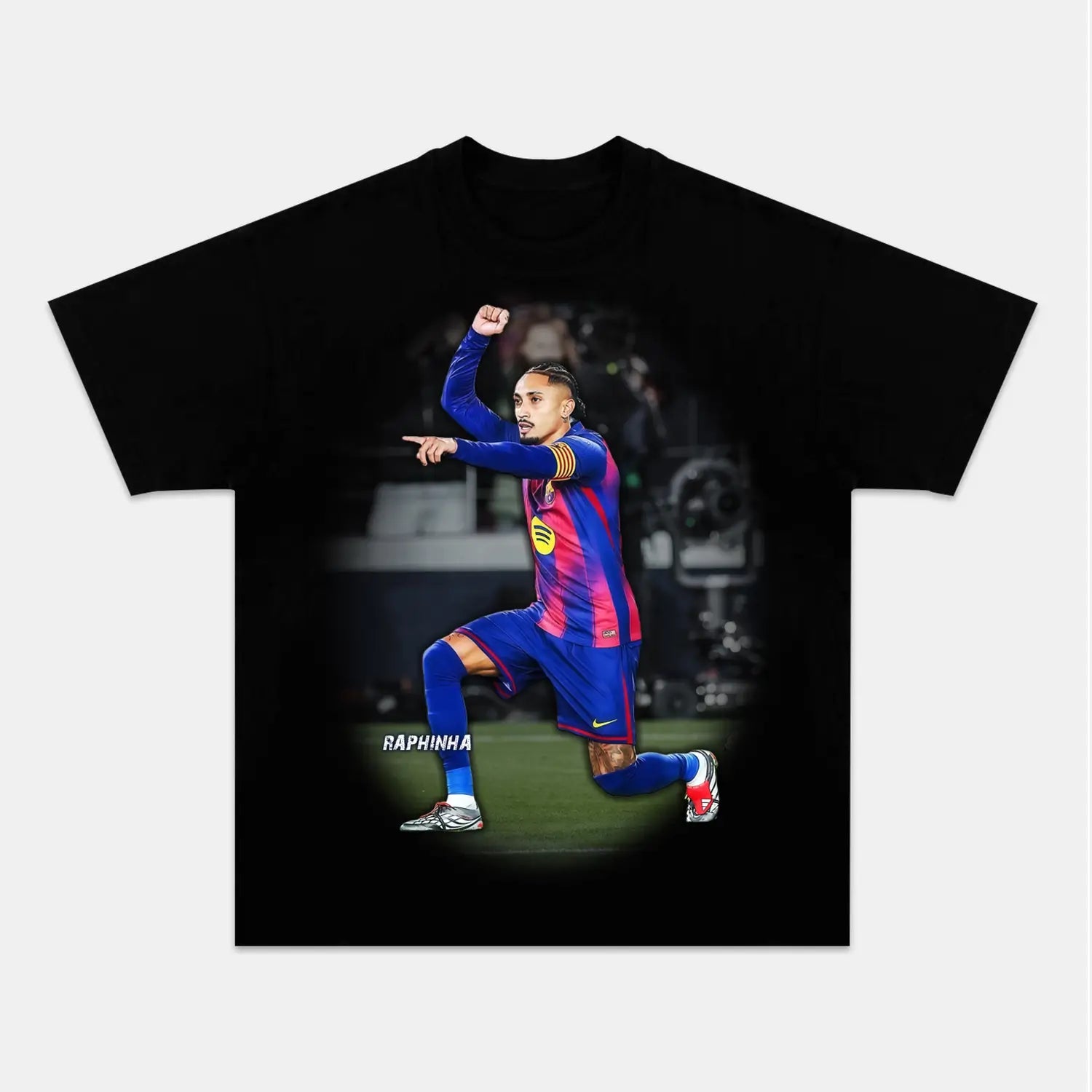 BLACK T-SHIRT