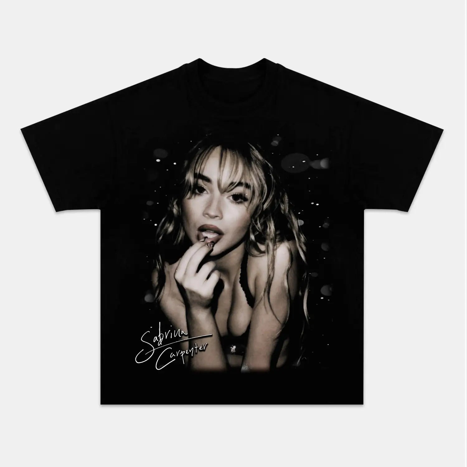 BLACK T-SHIRT