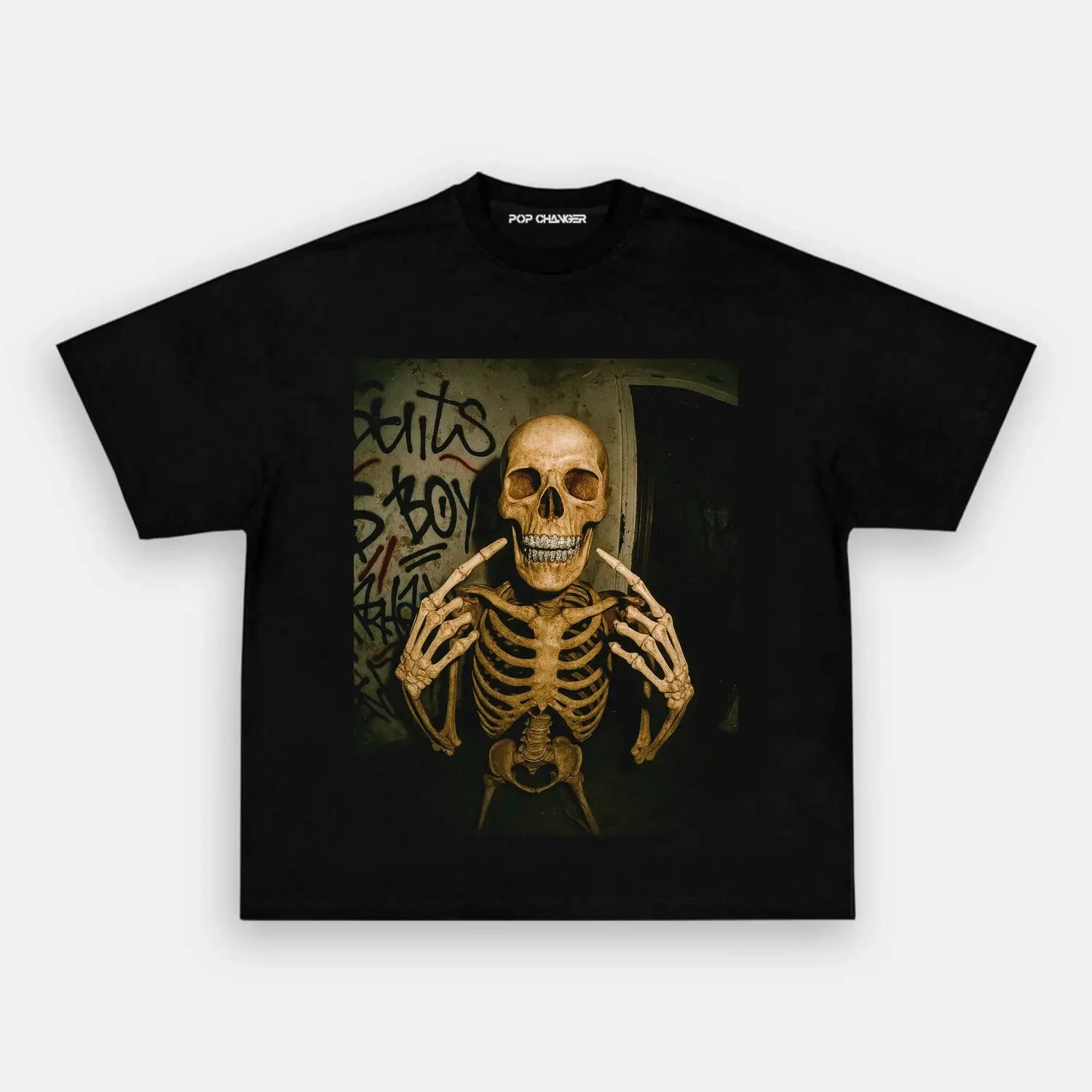 Skeleton Shining Teeth