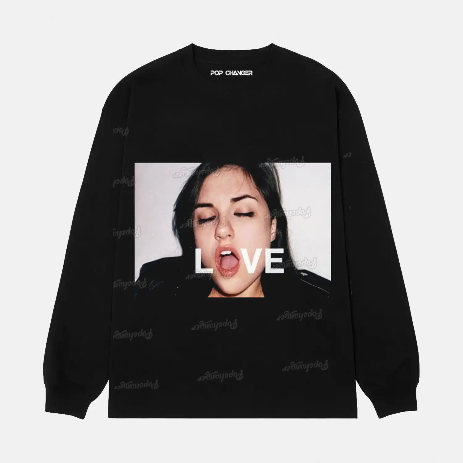 LOVE Tee