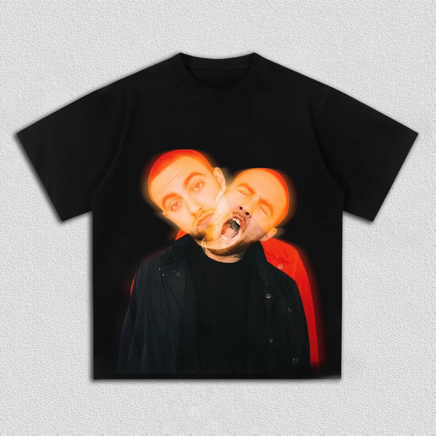 BLACK T-SHIRT