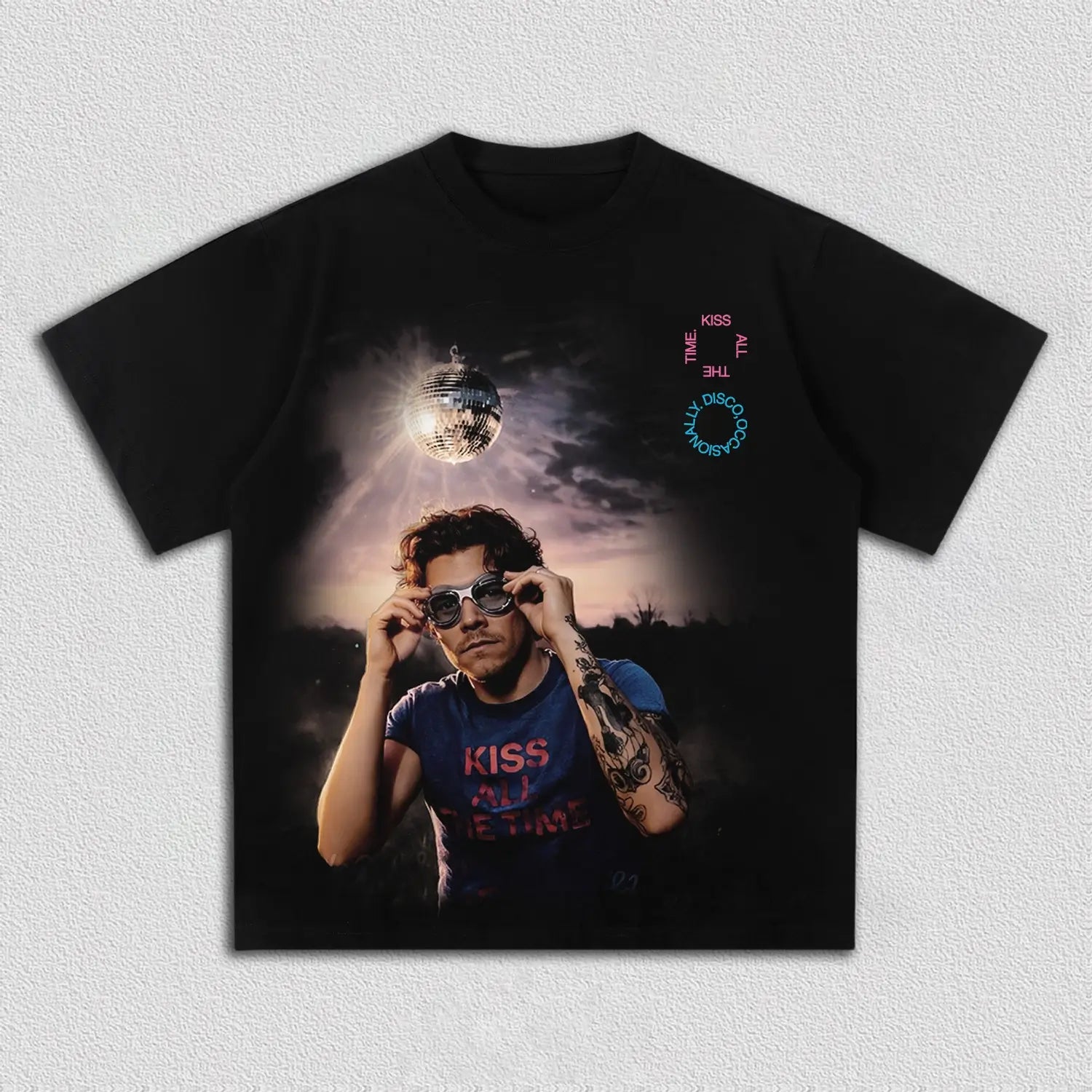 BLACK T-SHIRT