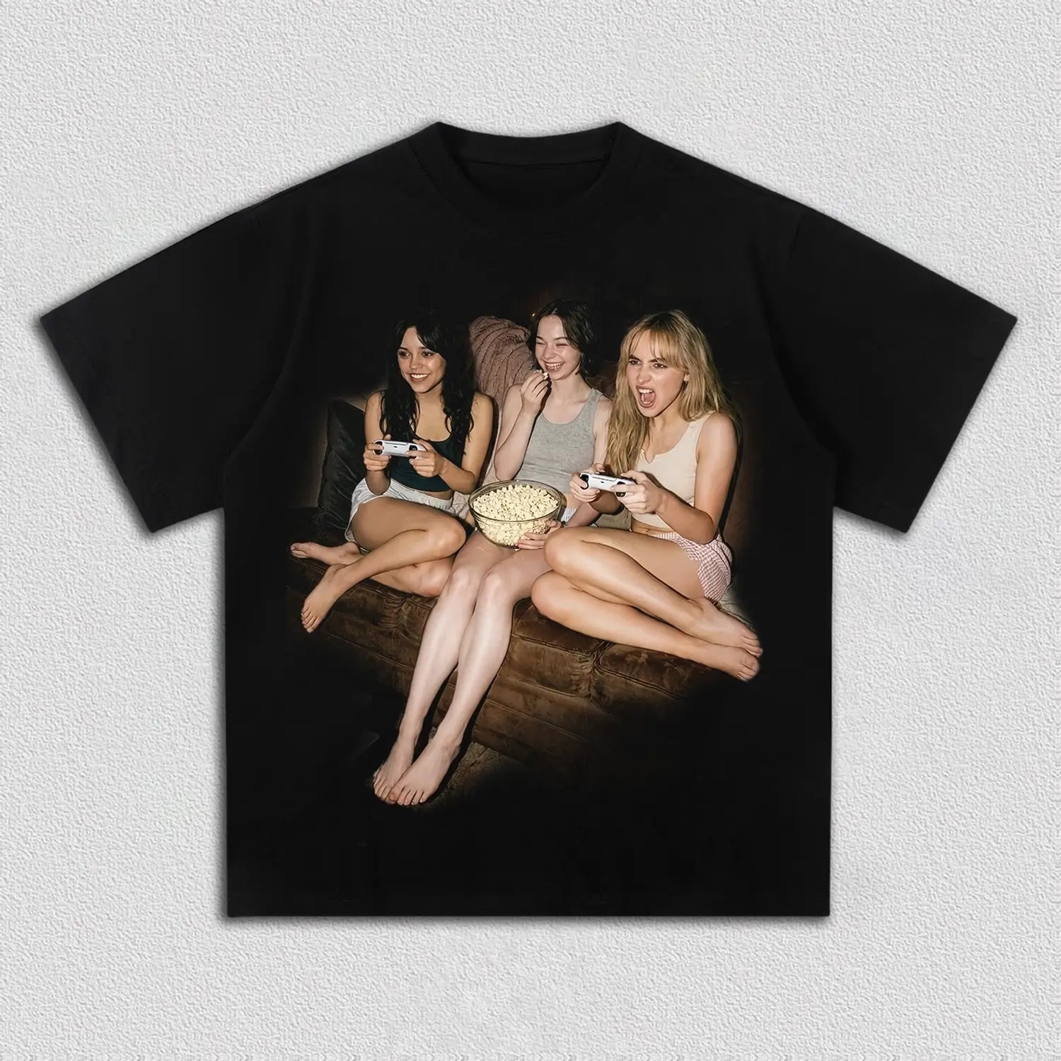 BLACK T-SHIRT