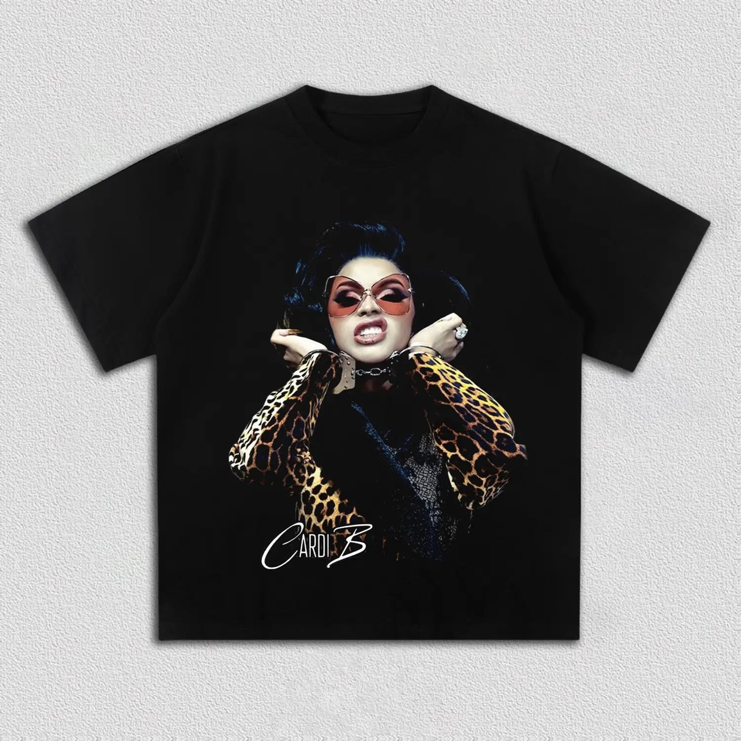 BLACK T-SHIRT