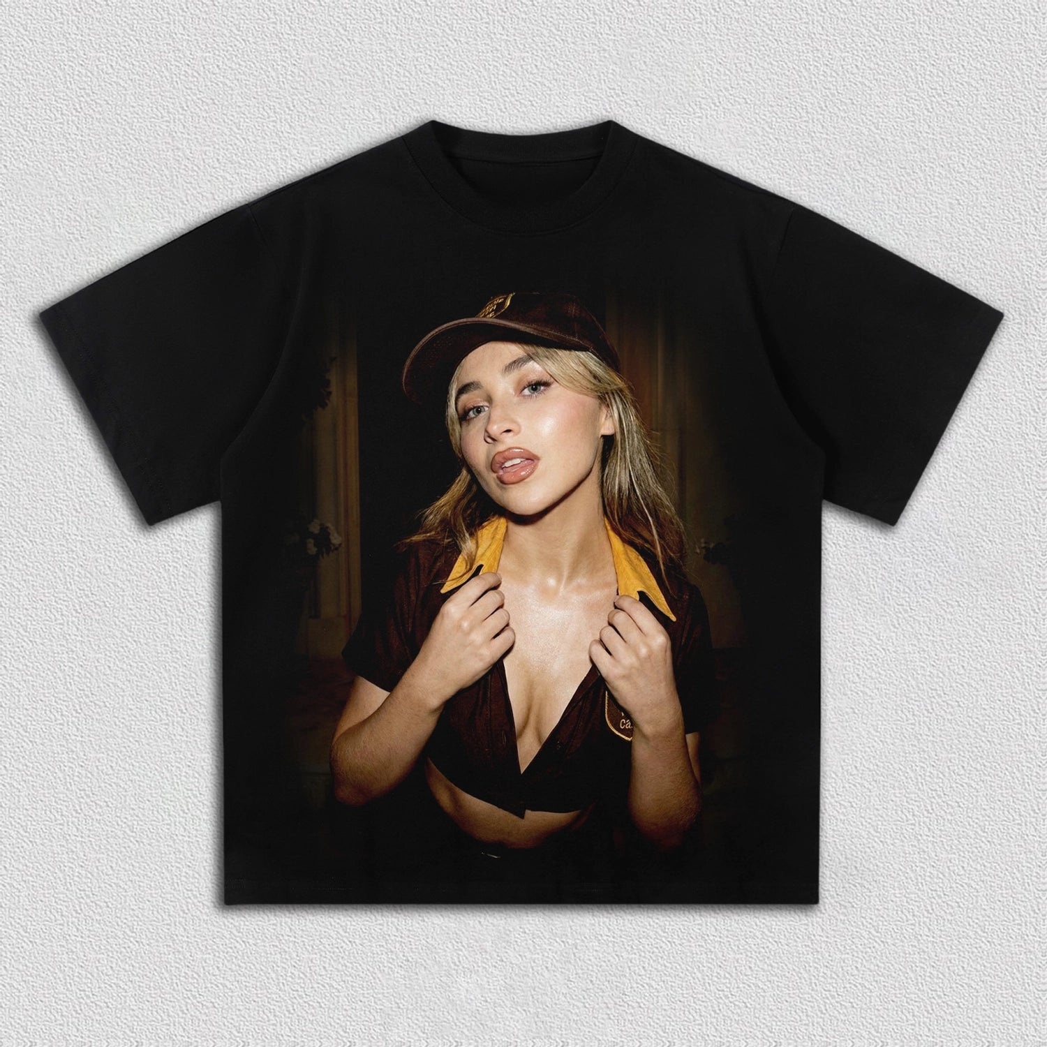 BLACK T-SHIRT