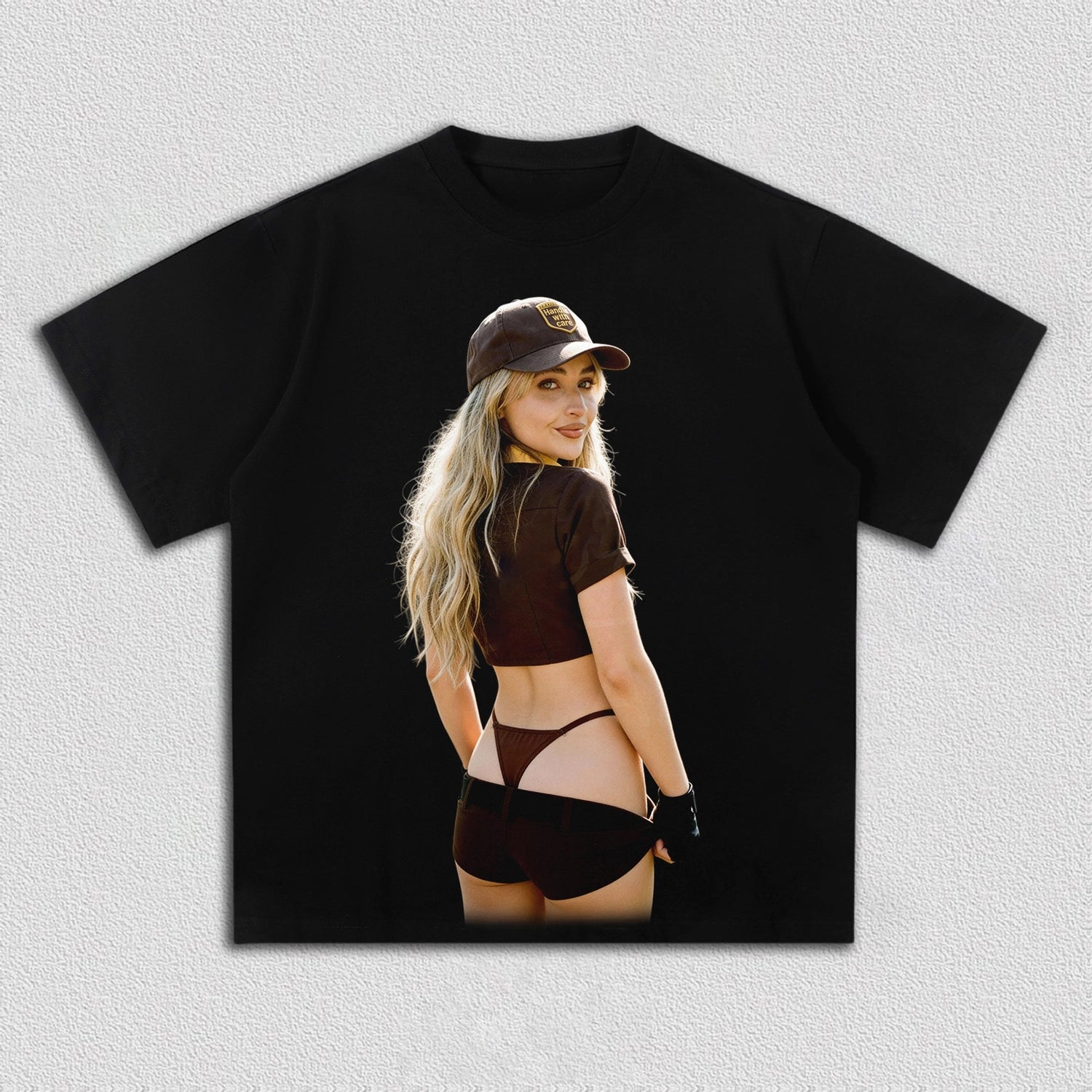 BLACK T-SHIRT