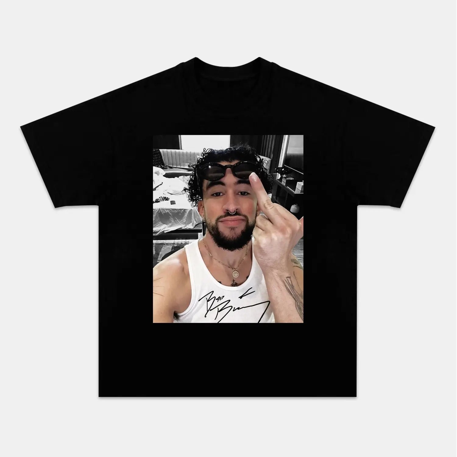 BAD BUNNY 2025 10.31 TEE