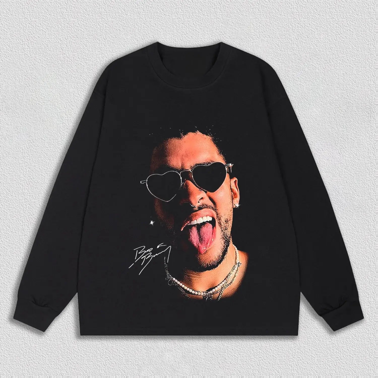 BLACK LONG SLEEVES T-SHIRT