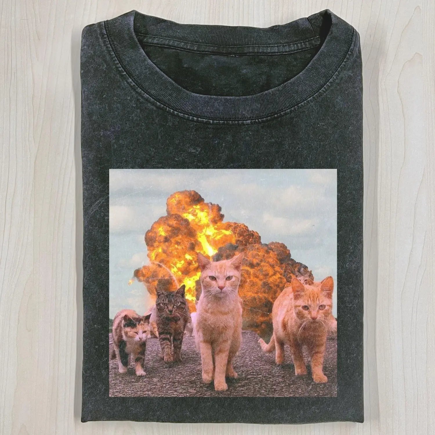 COLLECTED CAT T-SHIRT - POPCHANGER