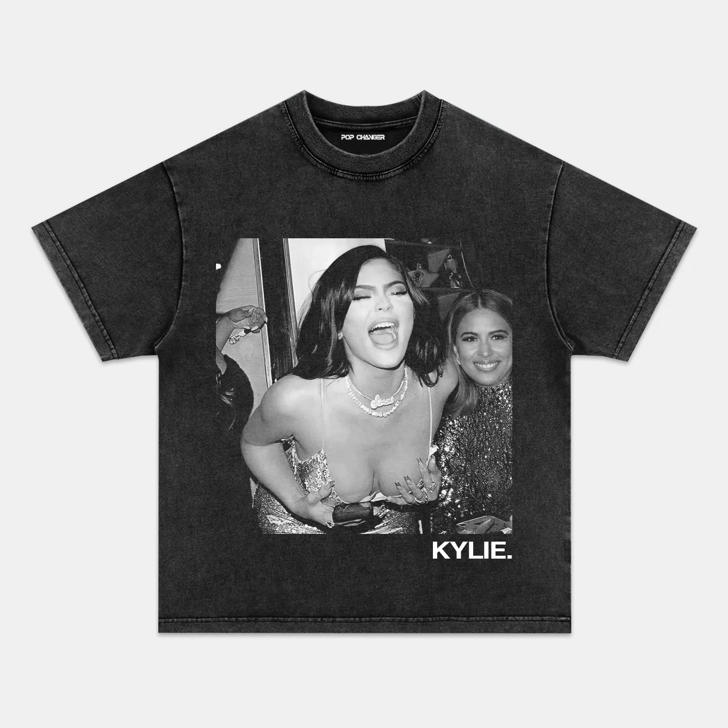 KYLIE JENNER TEE 4.22 - POPCHANGER