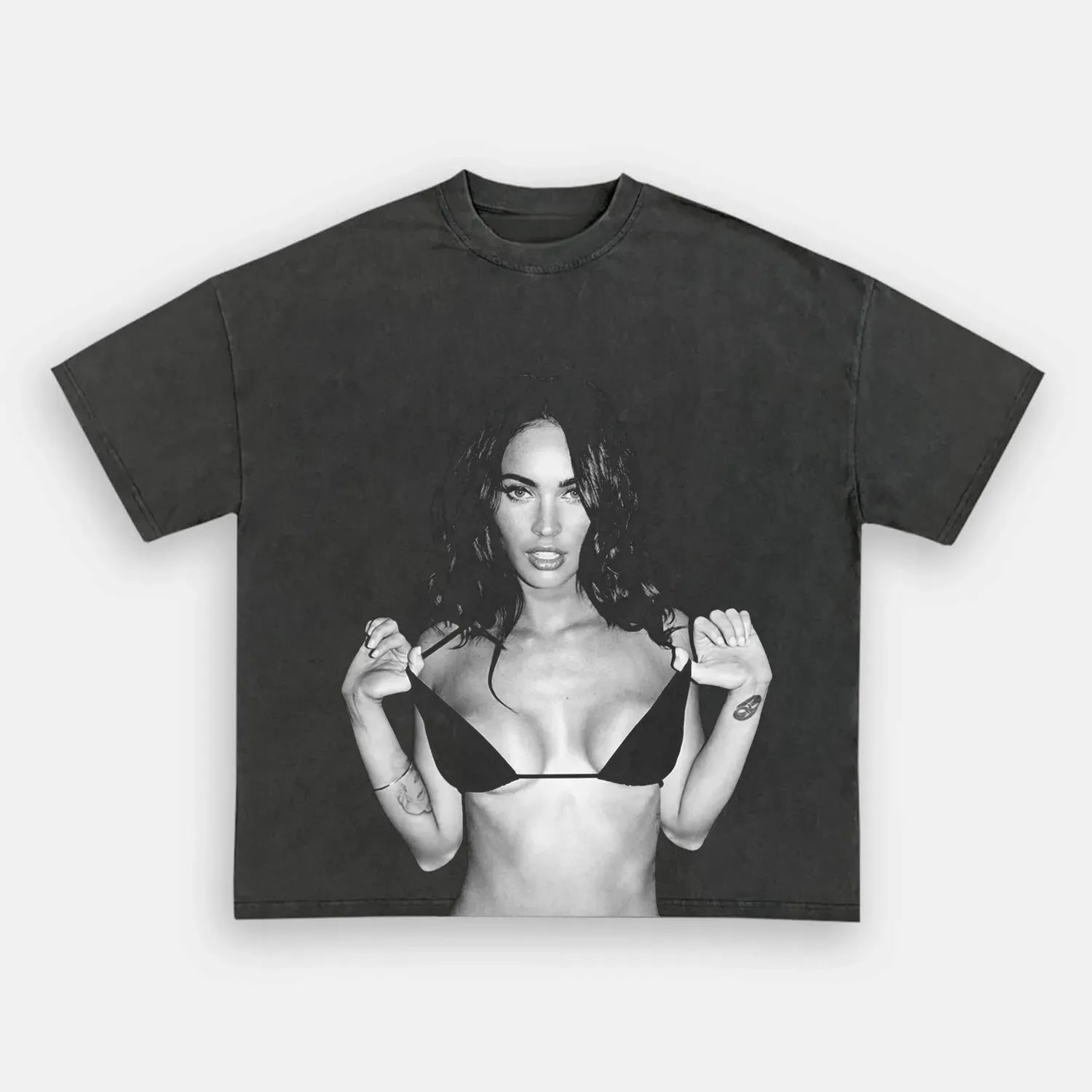 MEGAN FOX 12.26 TEE - POPCHANGER