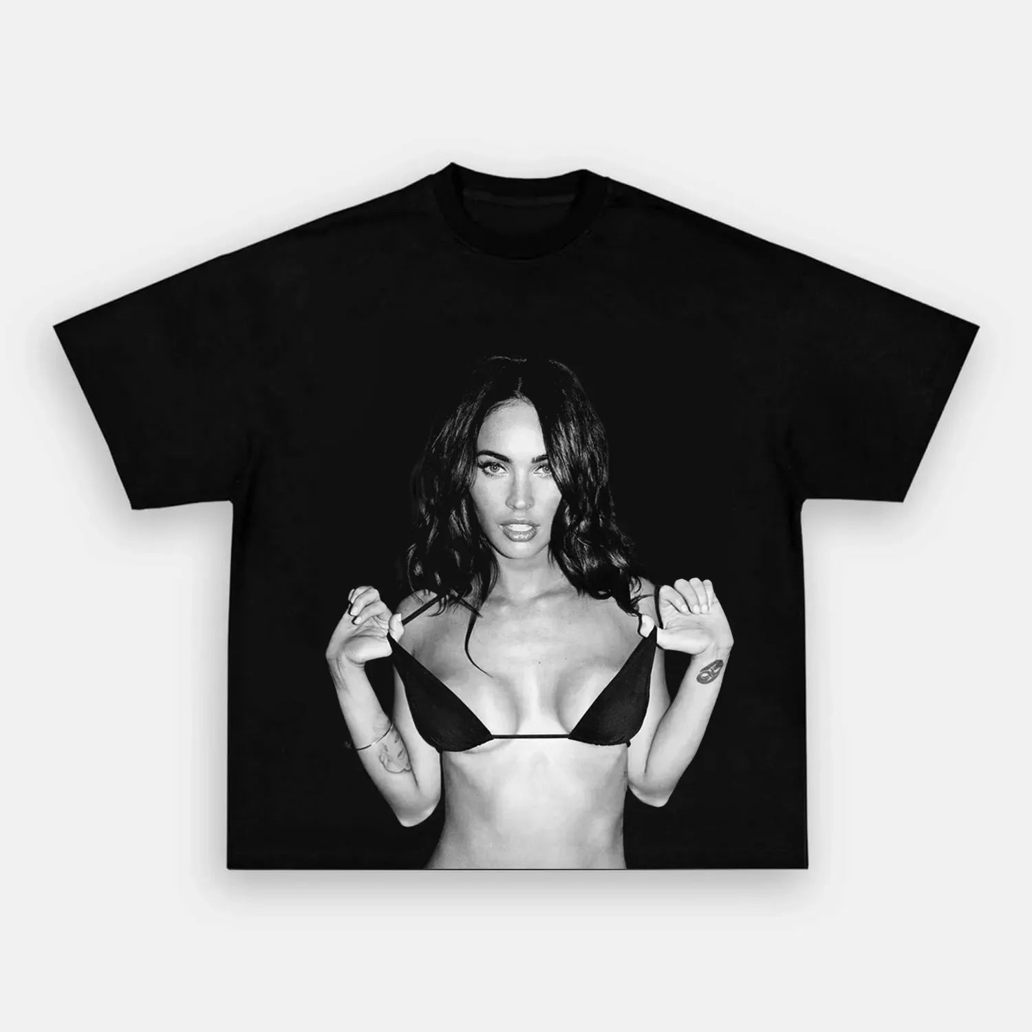 MEGAN FOX 12.26 TEE - POPCHANGER