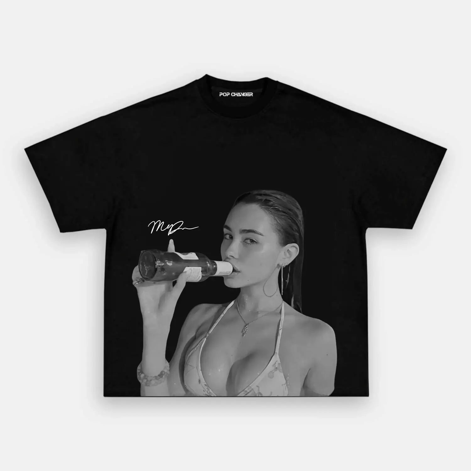 BLACK T-SHIRT