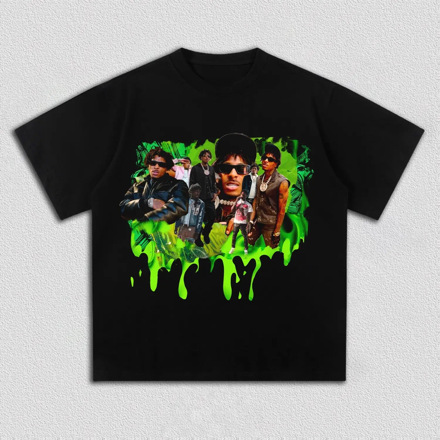 BLACK T-SHIRT