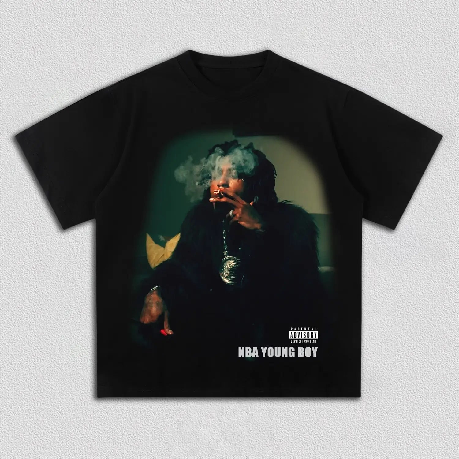 BLACK T-SHIRT