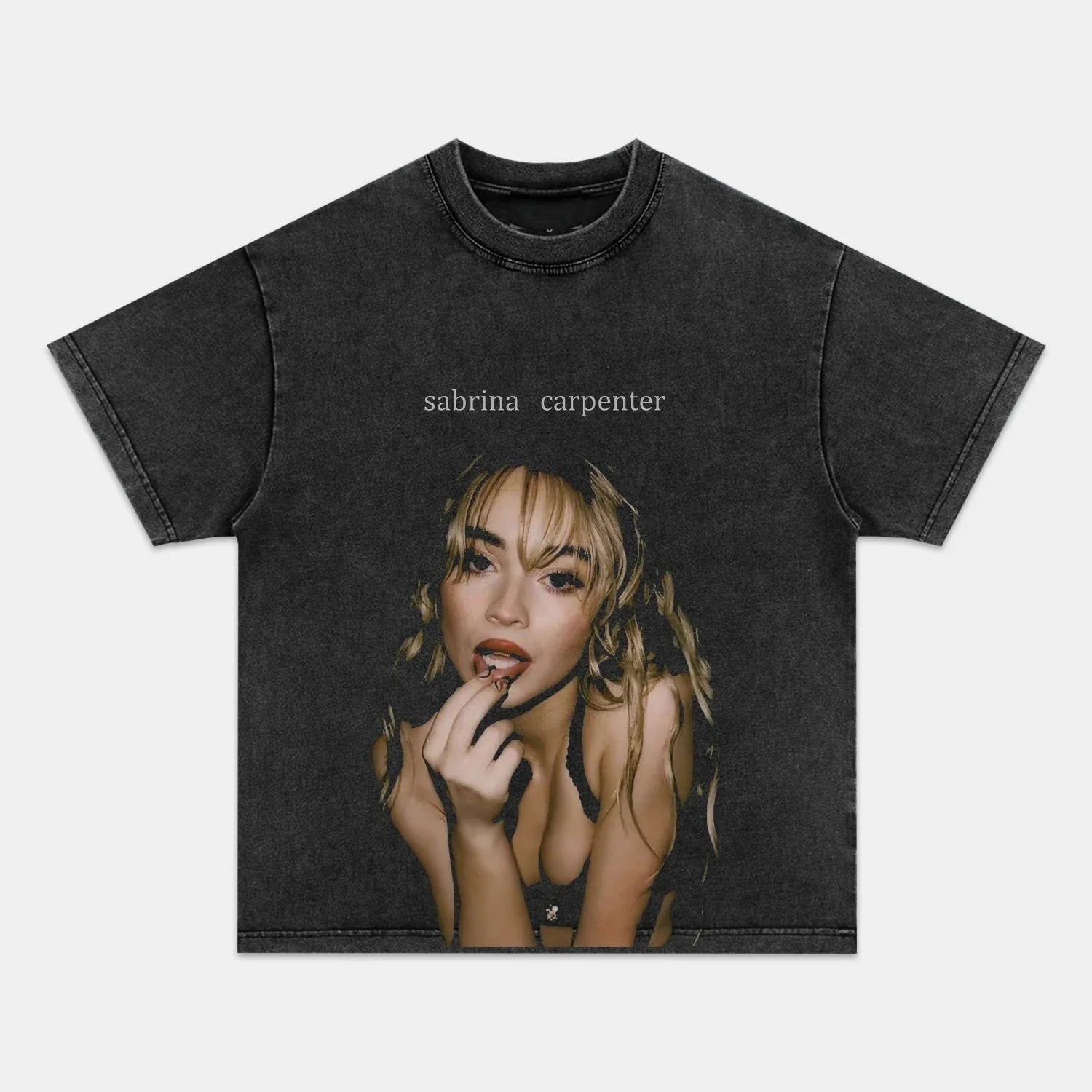 SABRINA CARPENTER S1 TEE - POPCHANGER