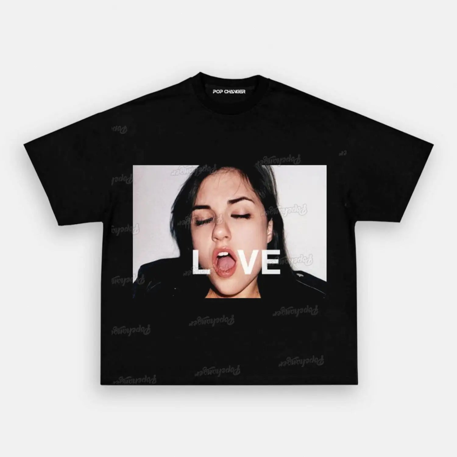 LOVE Tee