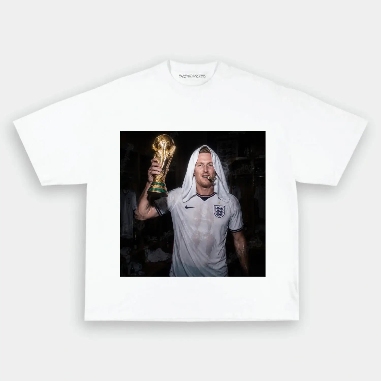 Royal White TEE 1.1 - POPCHANGER